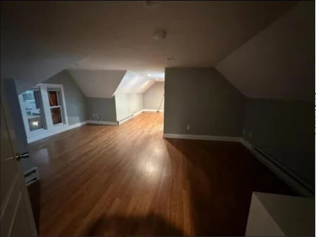 Building Photo - 59 Linden St