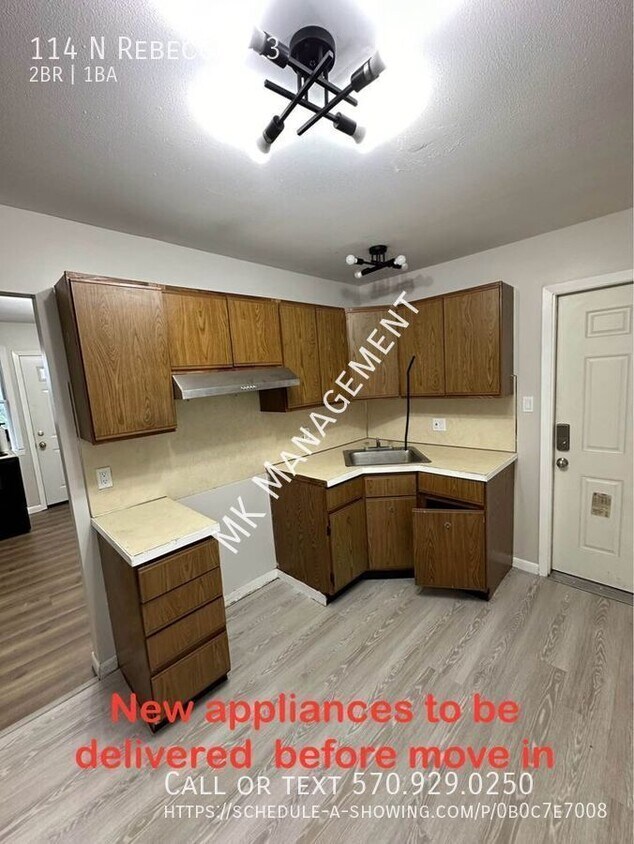 Primary Photo - 114 N Rebecca Ave