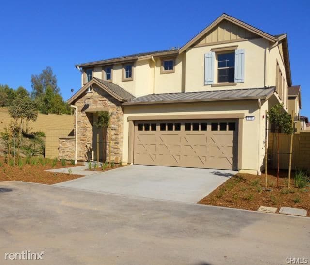 Building Photo - 4 br, 3 bath House - 131 Carrotwood