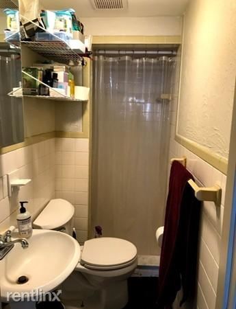 Building Photo - 1 br, 1 bath  - 191 Maverick St 4L