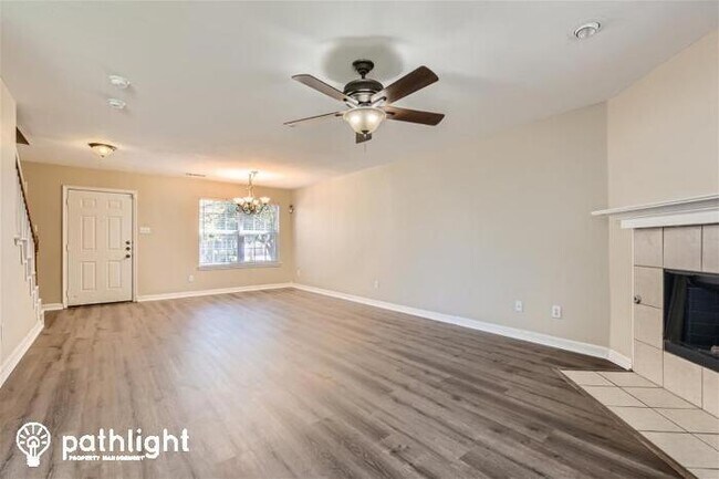Foto del edificio - 13249 Elmhurst Drive, Fort Worth, TX, 76244