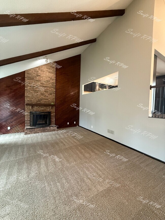 Foto del edificio - 1626 E Sheridan Bridge Ln