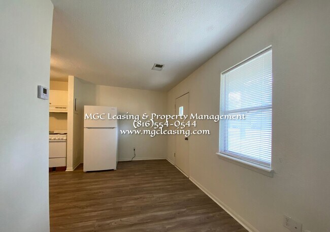 Foto del edificio - LeGrand Retirement Village