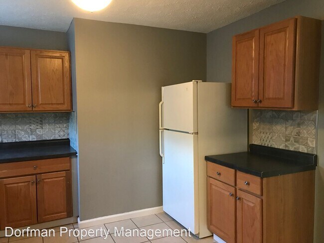 Building Photo - 4 br, 1 bath House - 6161 Meadowlark Drive