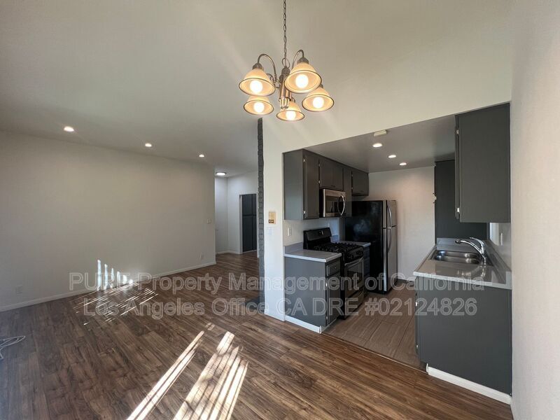Foto principal - 11905 Avon Way