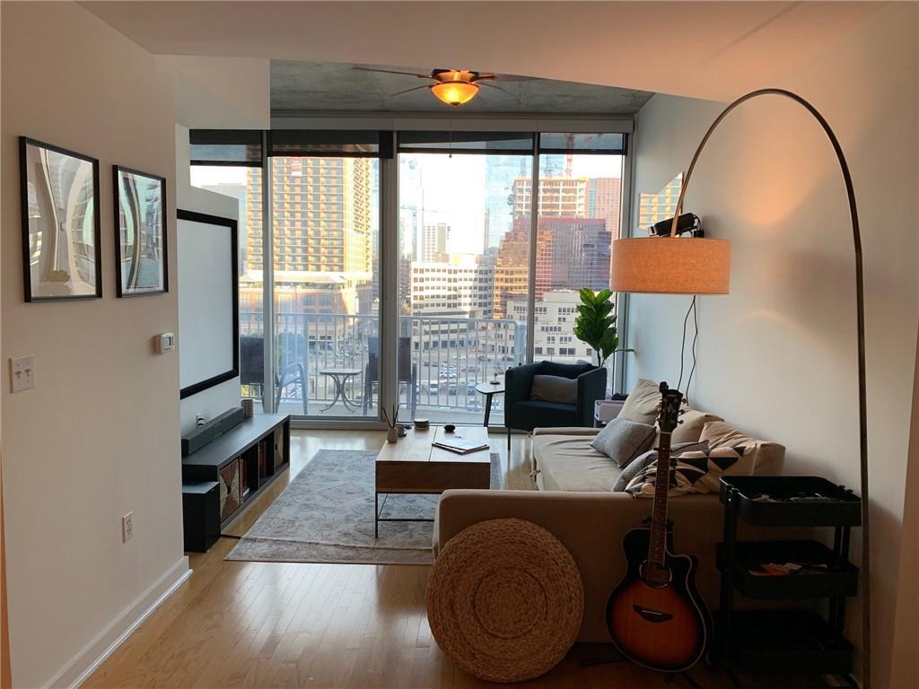 Primary Photo - 360 Nueces St