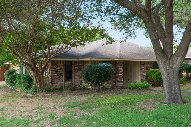 Foto del edificio - 700 Rosehill Ln