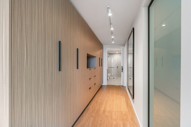Building Photo - Venue Residences