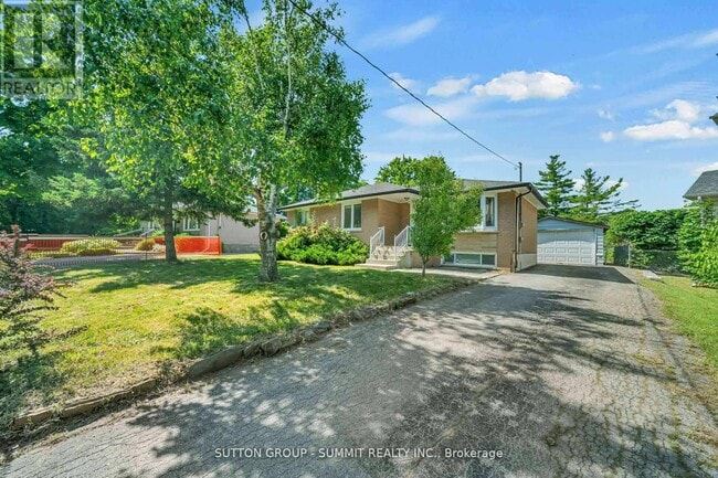 Building Photo - 465 Seaton Dr