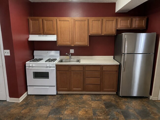Foto del edificio - 4212 Clay St NE