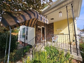 Building Photo - 54 Bemis Ave