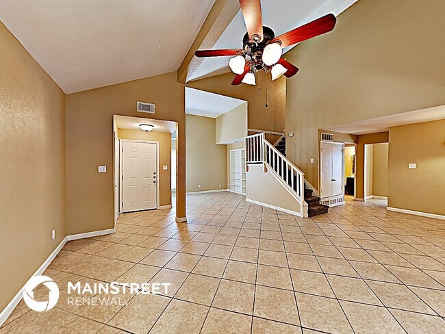 Foto del edificio - 2425 Sutton Dr