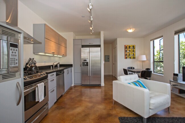 Foto del edificio - 6501 San Pablo Ave