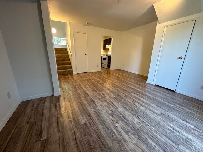 Foto del edificio - Ninth Street Quad Plex