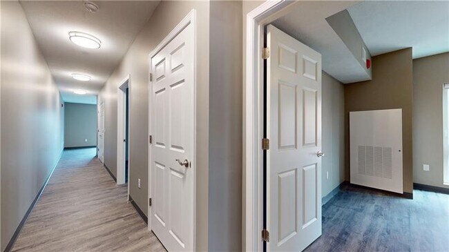 Foto del edificio - 1450 Fifth Ave