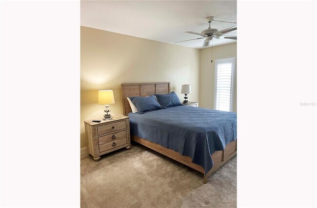 Foto del edificio - 25188 Marion Ave