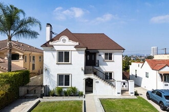 Building Photo - 1217 S Longwood Ave