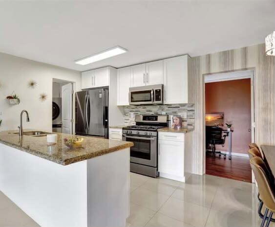 Foto del edificio - 6807 NW 29th St