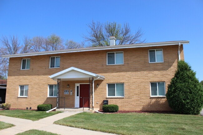Building Photo - Mapleview Apartments