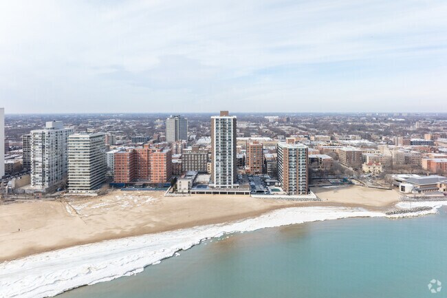 Aerial Context - Thorndale Beach South Condominiums