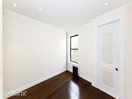 Foto del edificio - 297 Degraw St