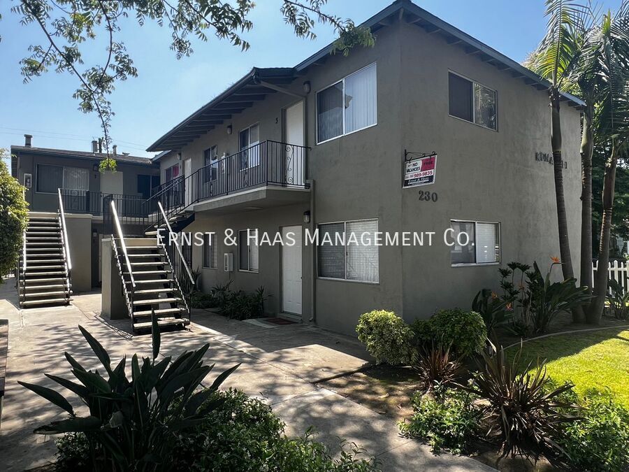 Primary Photo - 230 E Hullett St