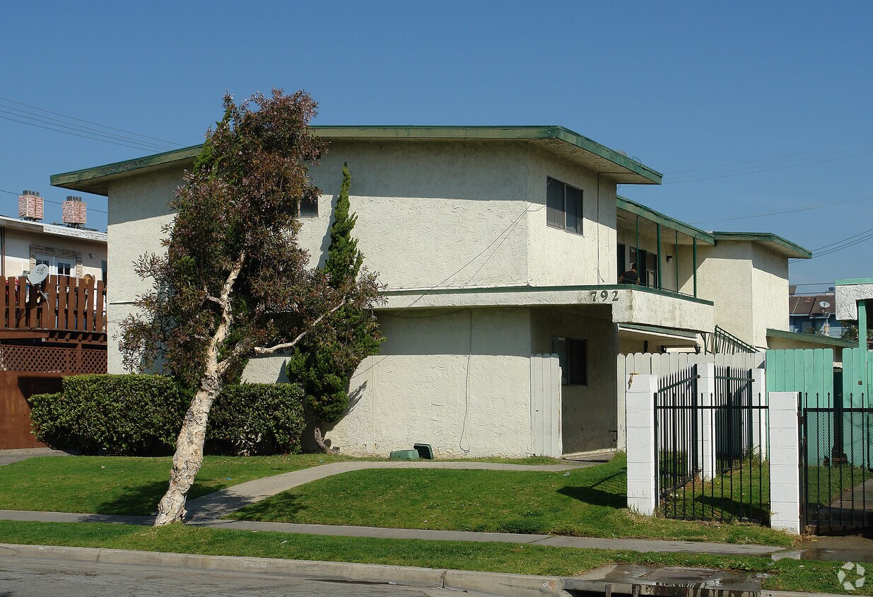 Primary Photo - 792 Shalimar St
