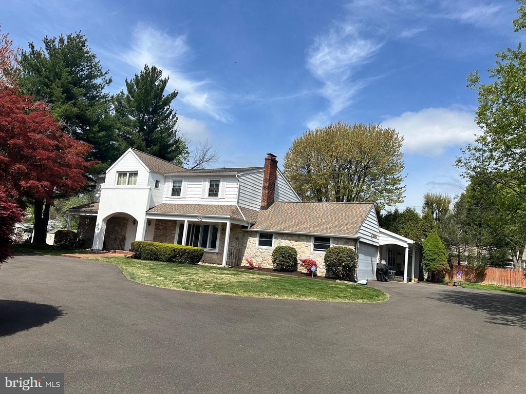 Primary Photo - 2050 Pine Rd