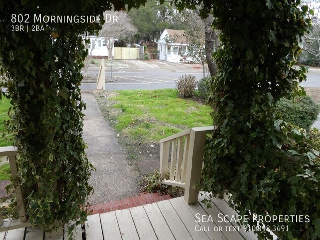 Building Photo - 802 Morningside Dr