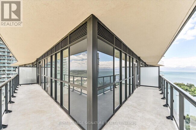 Building Photo - 38-3338 Annie Craig Dr