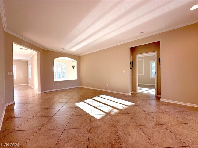 Building Photo - 2373 Black River Falls Dr