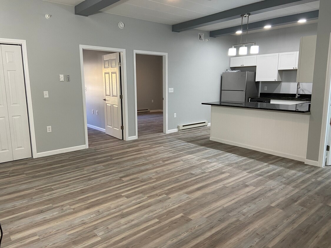 Photo - 15 LLC - 23 St. Charles Street