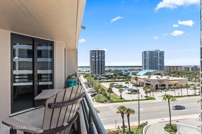 Foto del edificio - 3023 S Atlantic Ave