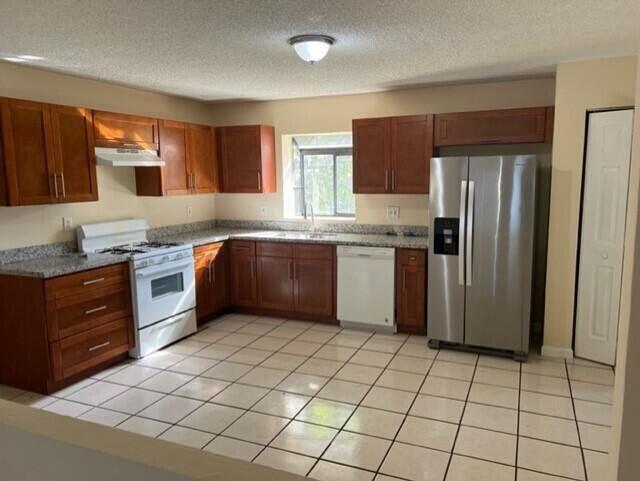 Foto del edificio - 6017 Westfall Rd