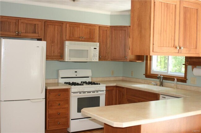 Foto del edificio - 1848 Cherry Valley Turnpike