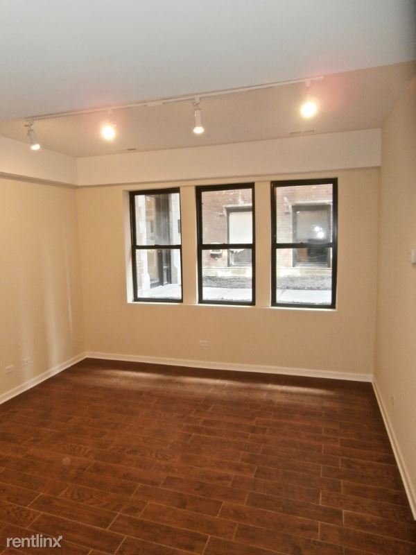 Foto del edificio - 4951 N Troy St
