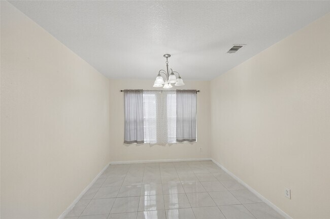 Building Photo - 19514 Swan Valley Dr