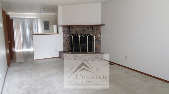 Building Photo - 3214 Vail Pass Dr
