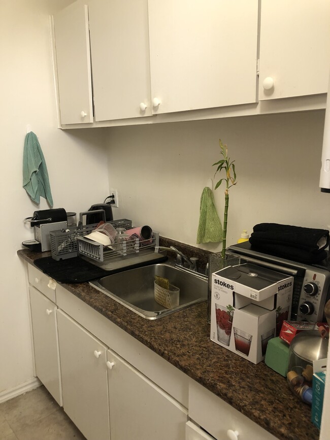 Building Photo - 1845 Rue Duff Ct.