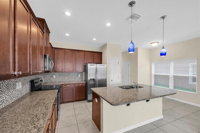 Foto del edificio - 4055 69th Terrace N