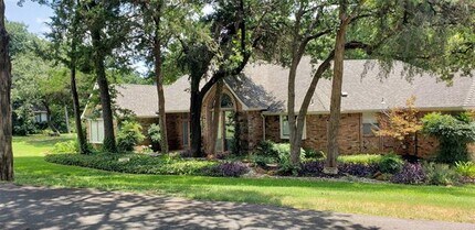 Building Photo - 7451 Lake Ridge Rd