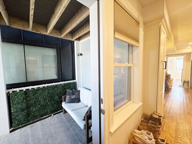 Foto del edificio - 276 Sumner St