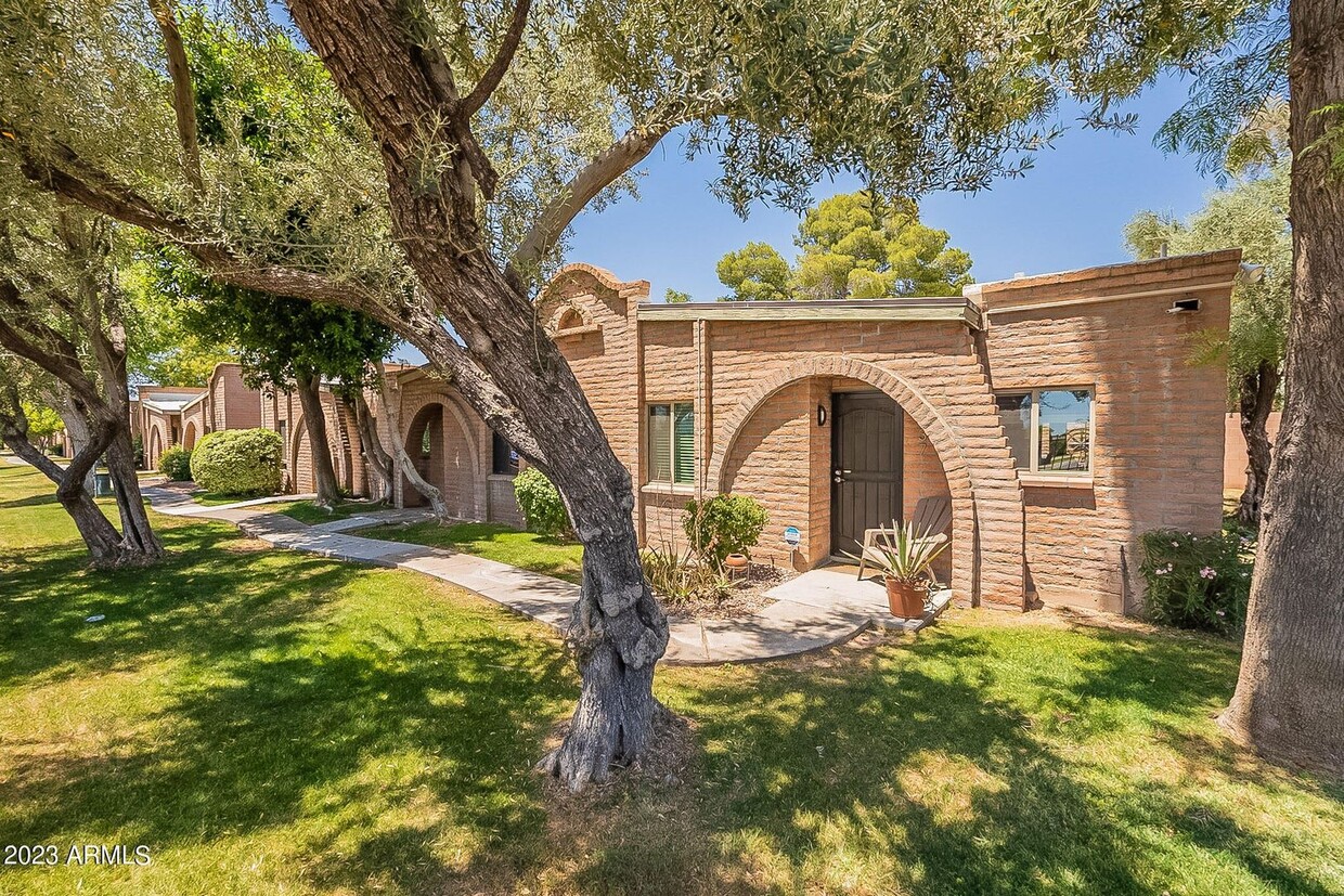 *BEAUTIFUL CONDO - 2br/1.5ba CONDO (44th &... - *BEAUTIFUL CONDO - 2br/1.5ba CONDO (44th &...