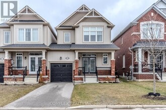 Building Photo - 9 Barfoot St
