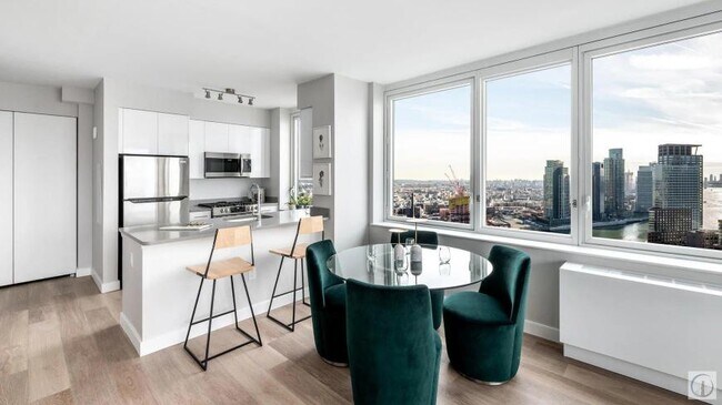 Foto del edificio - 2 bedroom in Long Island City NY 11109