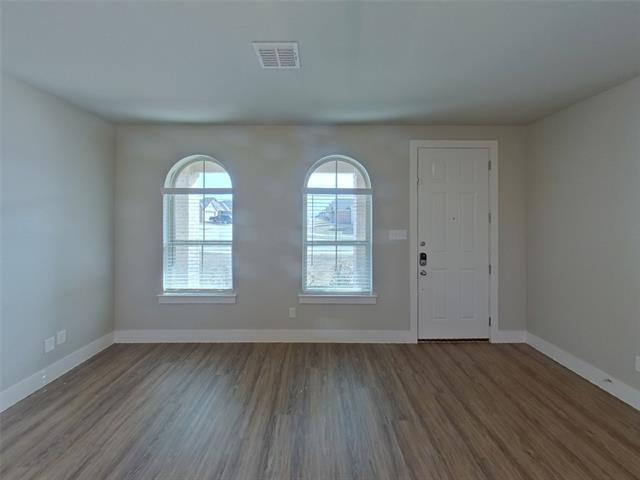 Foto del edificio - 10381 Ft Ewell Trl