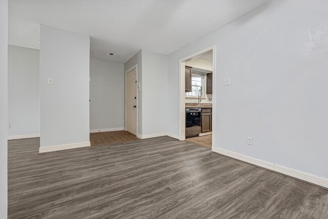 Building Photo - 2120 El Paseo St