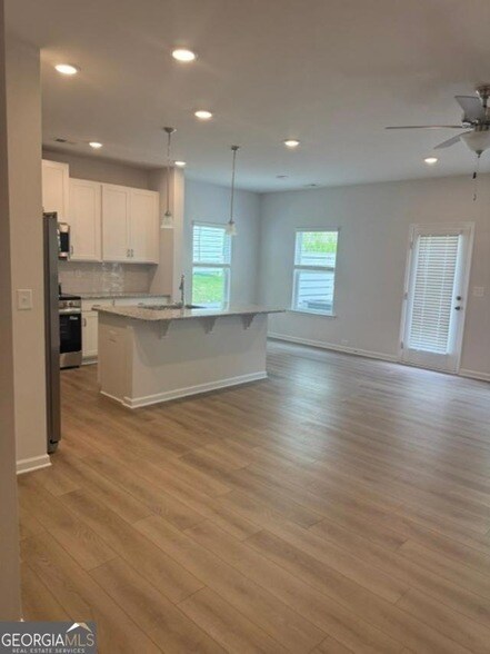 Foto del edificio - 2340 Ravencliff Dr