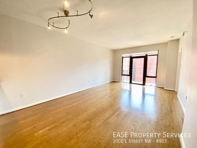 Foto del edificio - 1001 L St NW
