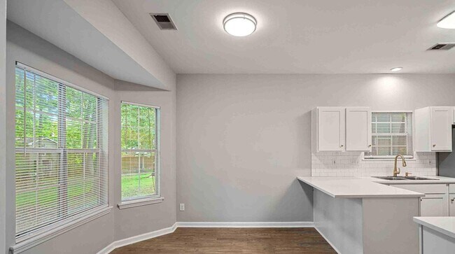 Foto del edificio - 8413 Belstead Brook Ct